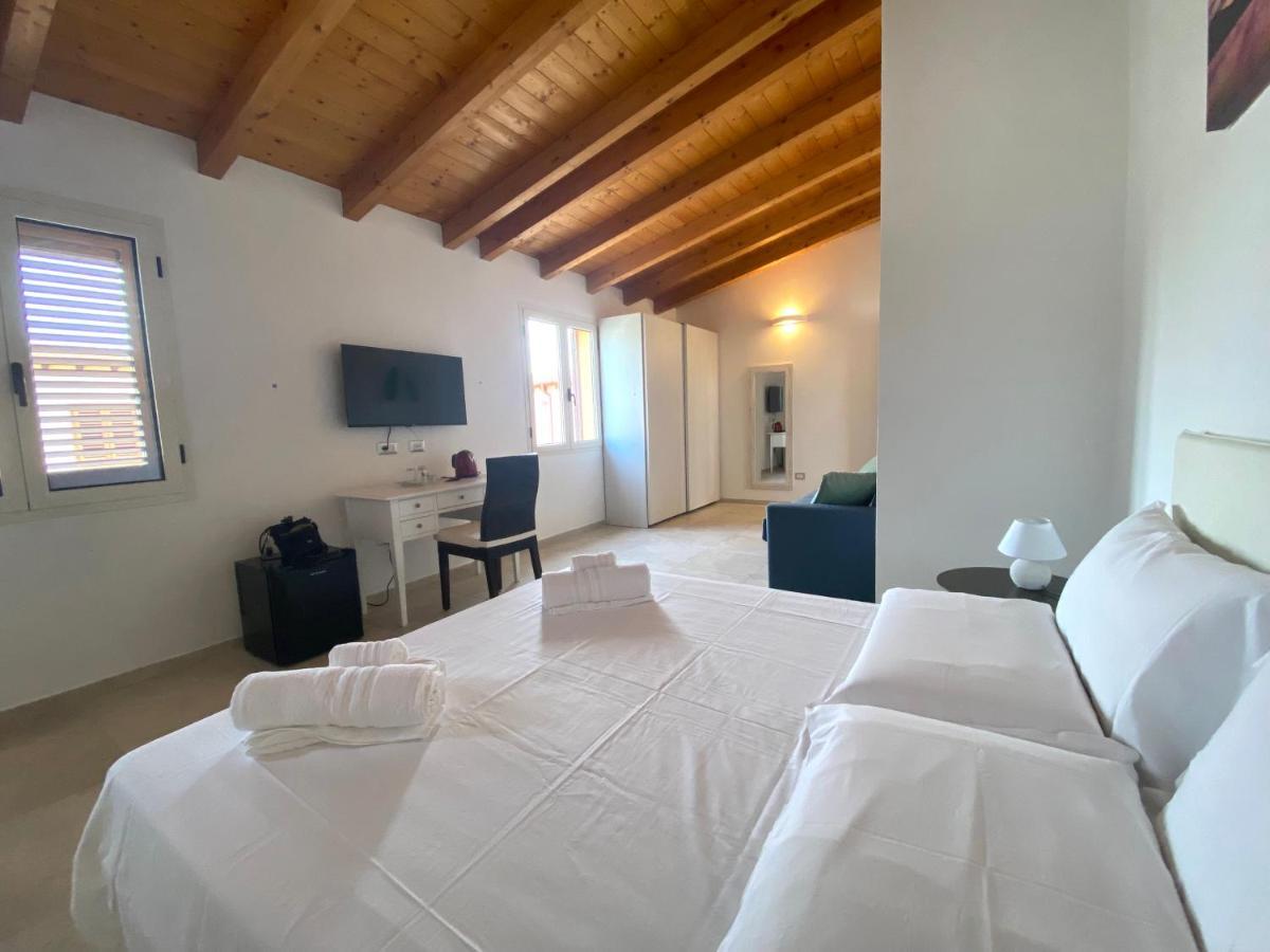Punto Zero Rooms San Teodoro (Sardinia) Exterior foto